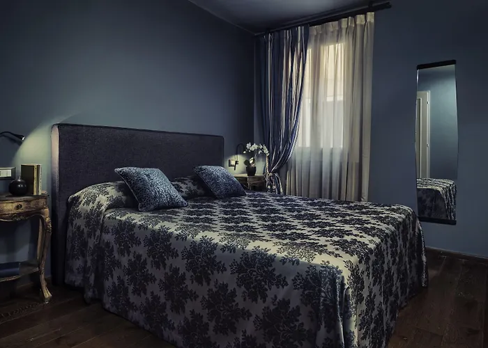 酒店 拉卡达菲奥瑞塔酒店 *