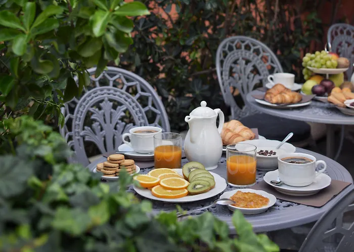 拉卡达菲奥瑞塔酒店 酒店