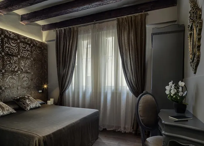 酒店 拉卡达菲奥瑞塔酒店