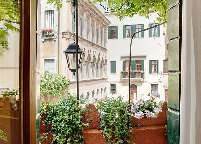 拉卡达菲奥瑞塔酒店 酒店 威尼斯