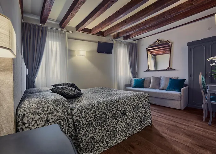 拉卡达菲奥瑞塔酒店 威尼斯